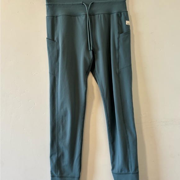 Sold - Picture 1 of 4